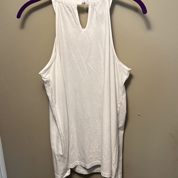 Elegant, sleeveless, bright white top with black embellishments. Never worn! - Picture 3 of 4